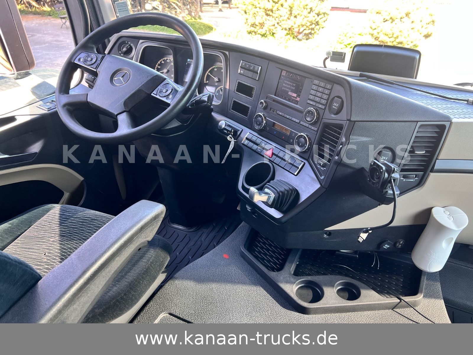 Fahrzeugabbildung Mercedes-Benz 1846 LS Actros L StreamSpace Hydraulik