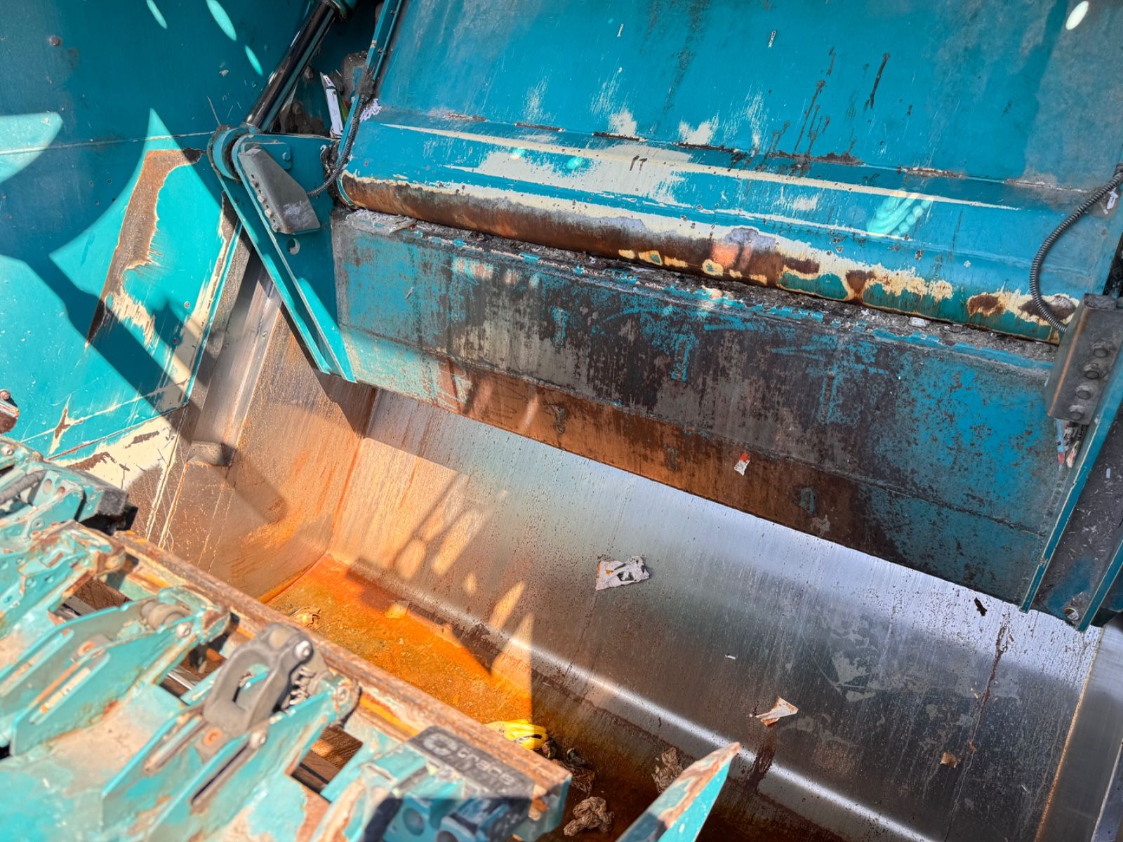 Fahrzeugabbildung Mercedes-Benz 2533 Antos Müllwagen Zöller ATM bei 90Tkm