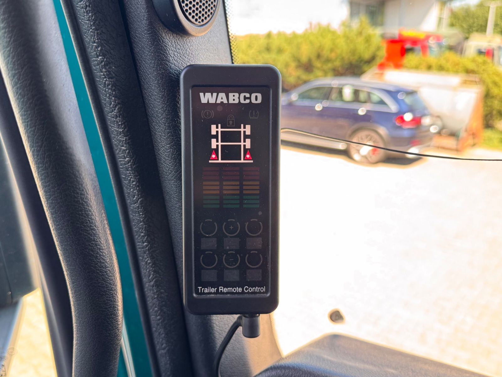 Fahrzeugabbildung Mercedes-Benz 2533 Antos Müllwagen Zöller ATM bei 90Tkm