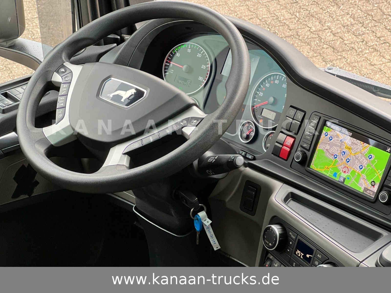 Fahrzeugabbildung MAN TGS 18.470 LX   SILO Kompressor Intarder 7.049Kg