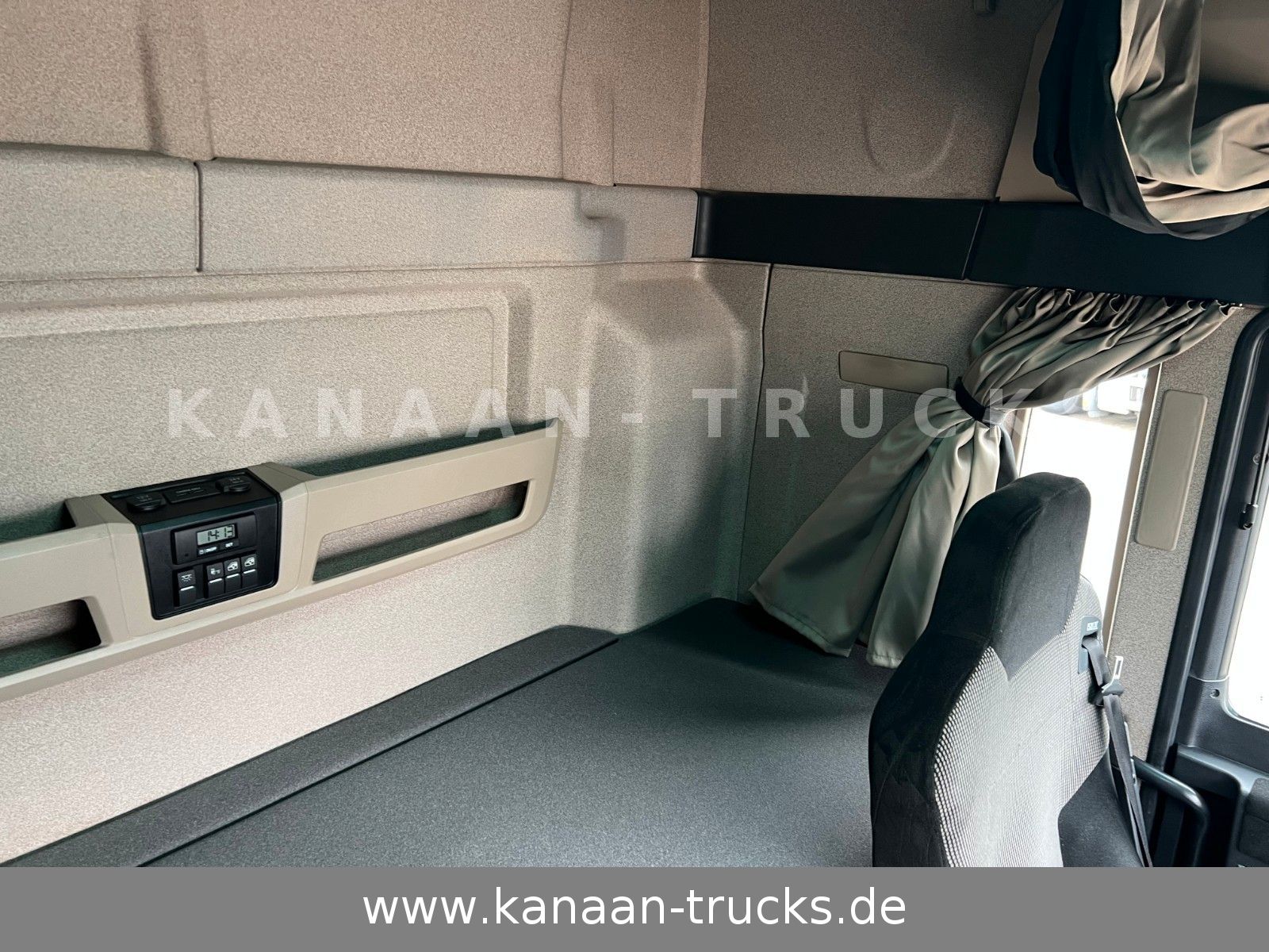 Fahrzeugabbildung MAN TGS 18.470 LX   SILO Kompressor Intarder 7.049Kg