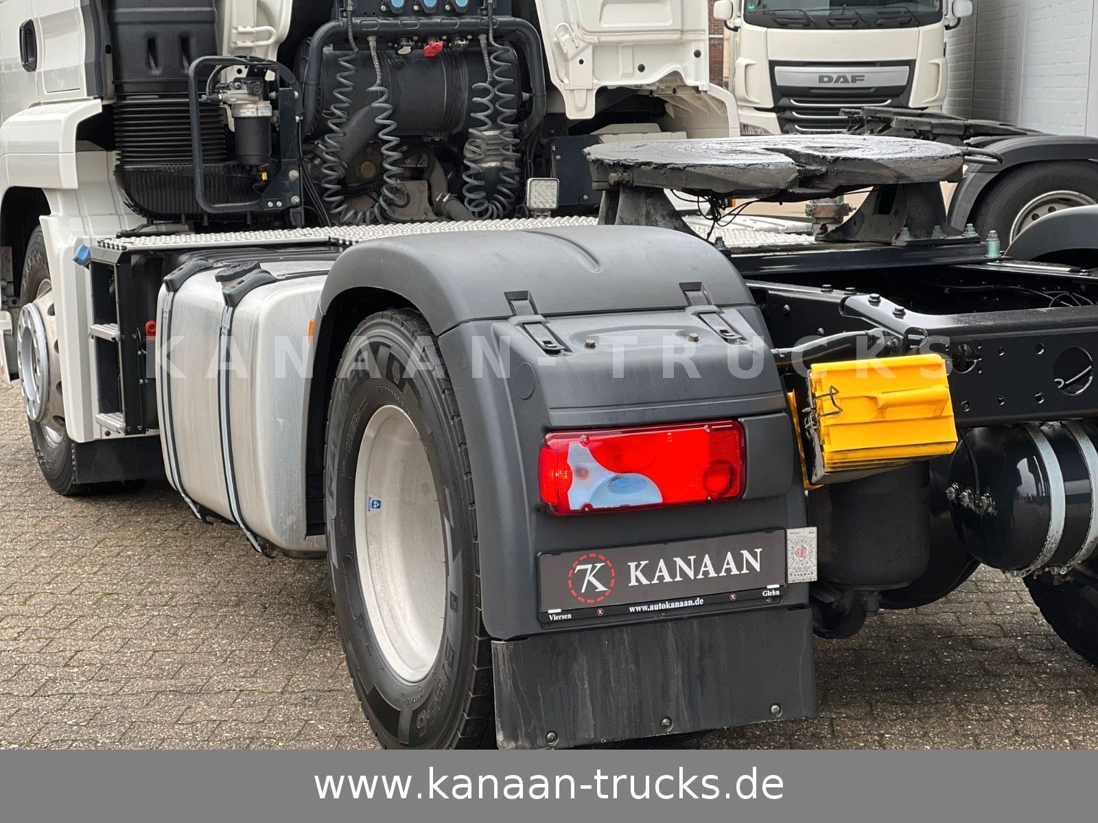 Fahrzeugabbildung MAN TGS 18.470 LX   SILO Kompressor Intarder 7.049Kg