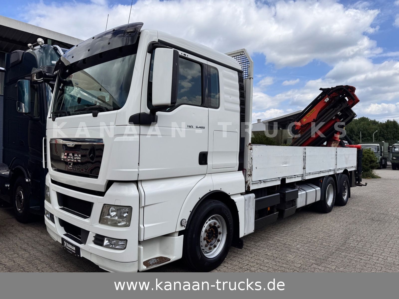 Fahrzeugabbildung MAN 26.480 TGX 6x2 Palfinger 23002 Fly-Jib  ca 21 m