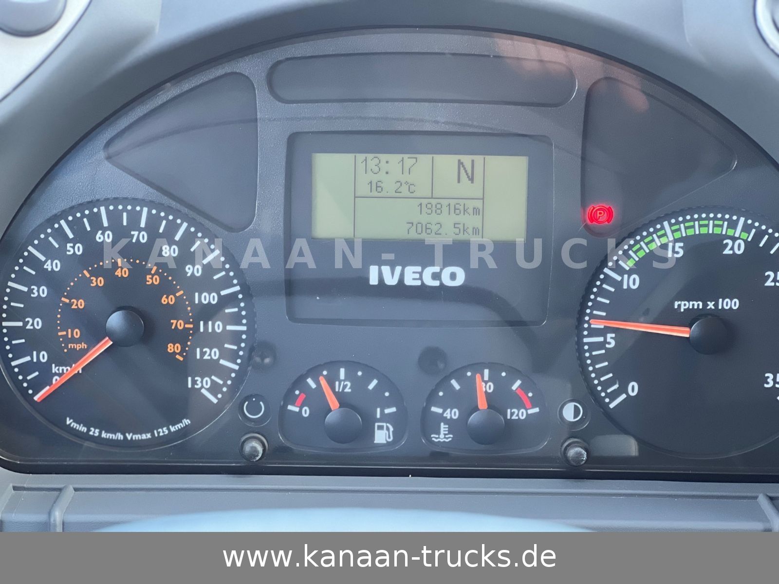 Fahrzeugabbildung Iveco ML100E22WM-BW 4x4 Miltär Camper Exped 19 TKm