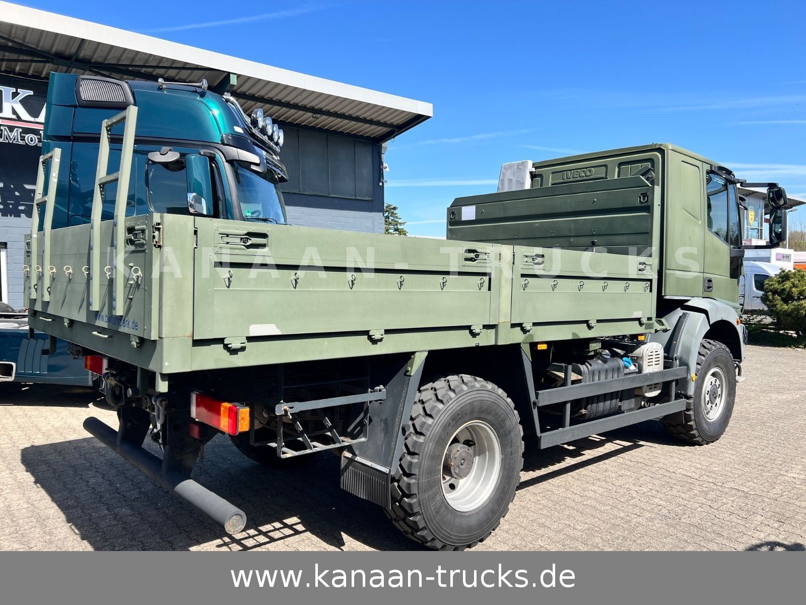 Fahrzeugabbildung Iveco ML100E22WM-BW 4x4 Miltär Camper Exped 19 TKm