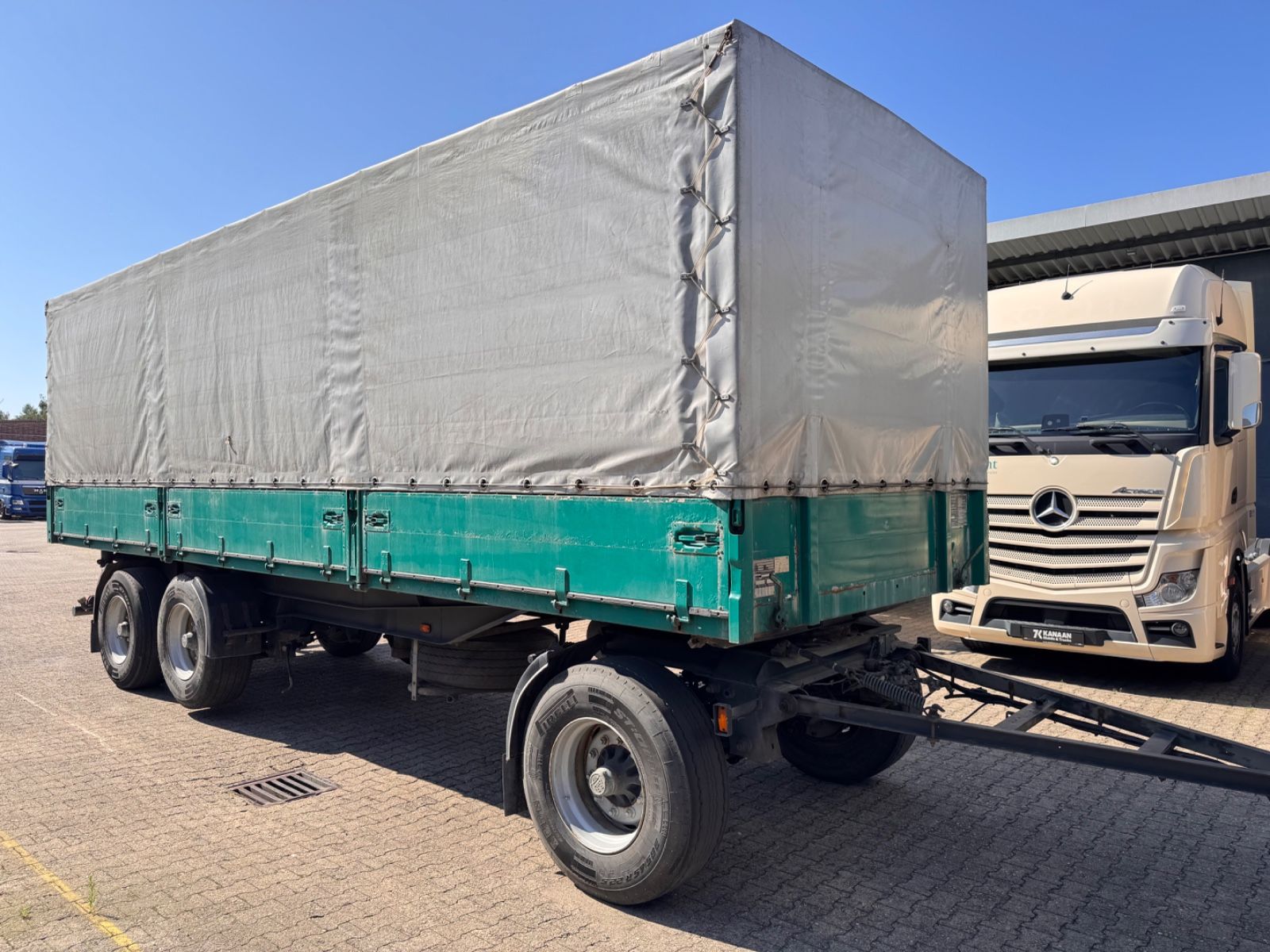 Fahrzeugabbildung Andere KUMMLIN 3-Achs Getreide Kipper 3 Seiten Liftachs