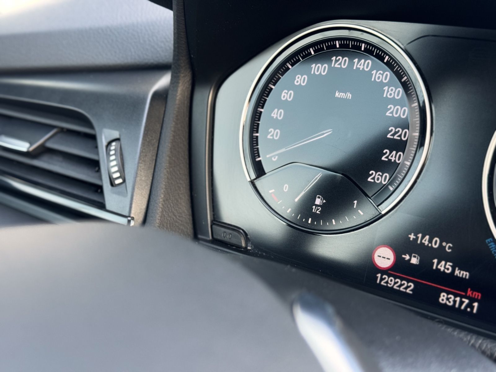 Fahrzeugabbildung BMW 220iA Gran Tourer Advantage*ASSIST|LED|NAVI|PDC*