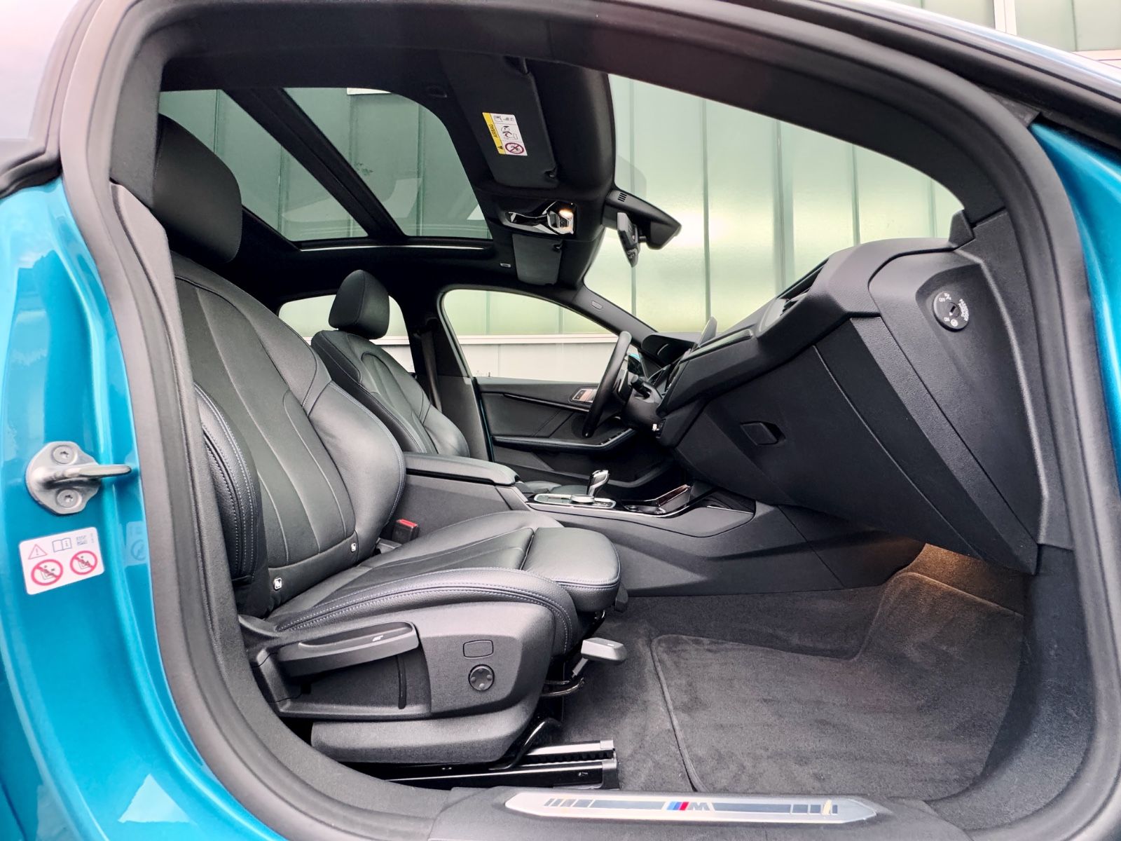 Fahrzeugabbildung BMW 220i Gran Coupe M Sport *PANORAMA|LED|HEAD-UP*