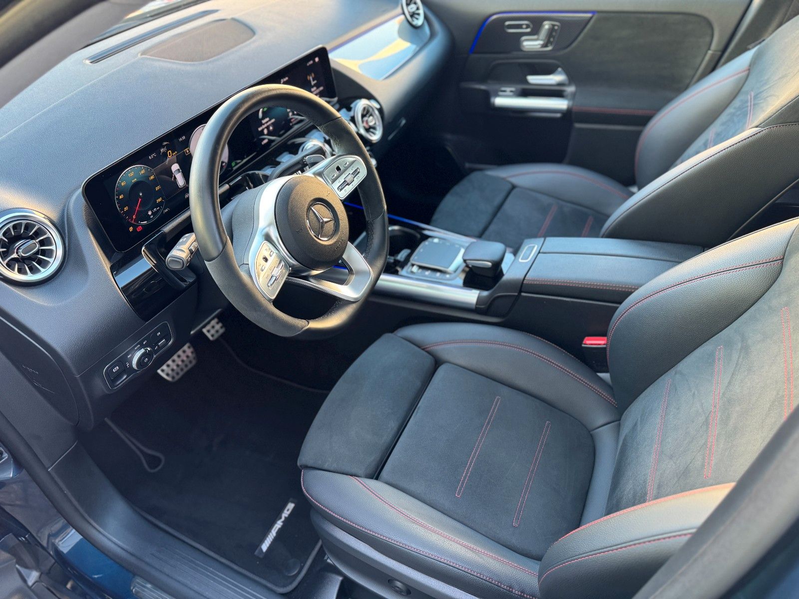 Fahrzeugabbildung Mercedes-Benz GLA 200d AMG-Line 4Matic *PERFORMANCE|360°*