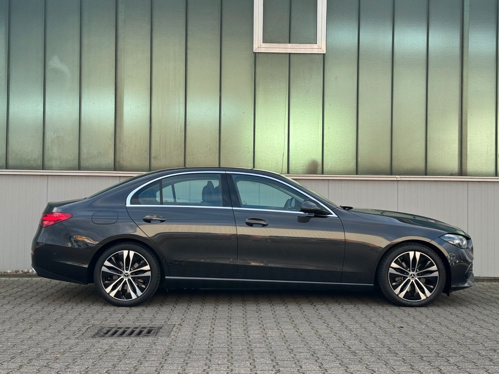 Fahrzeugabbildung Mercedes-Benz C 180 9G Avantgarde Business*LED|NAV|CAM|ASSIST*