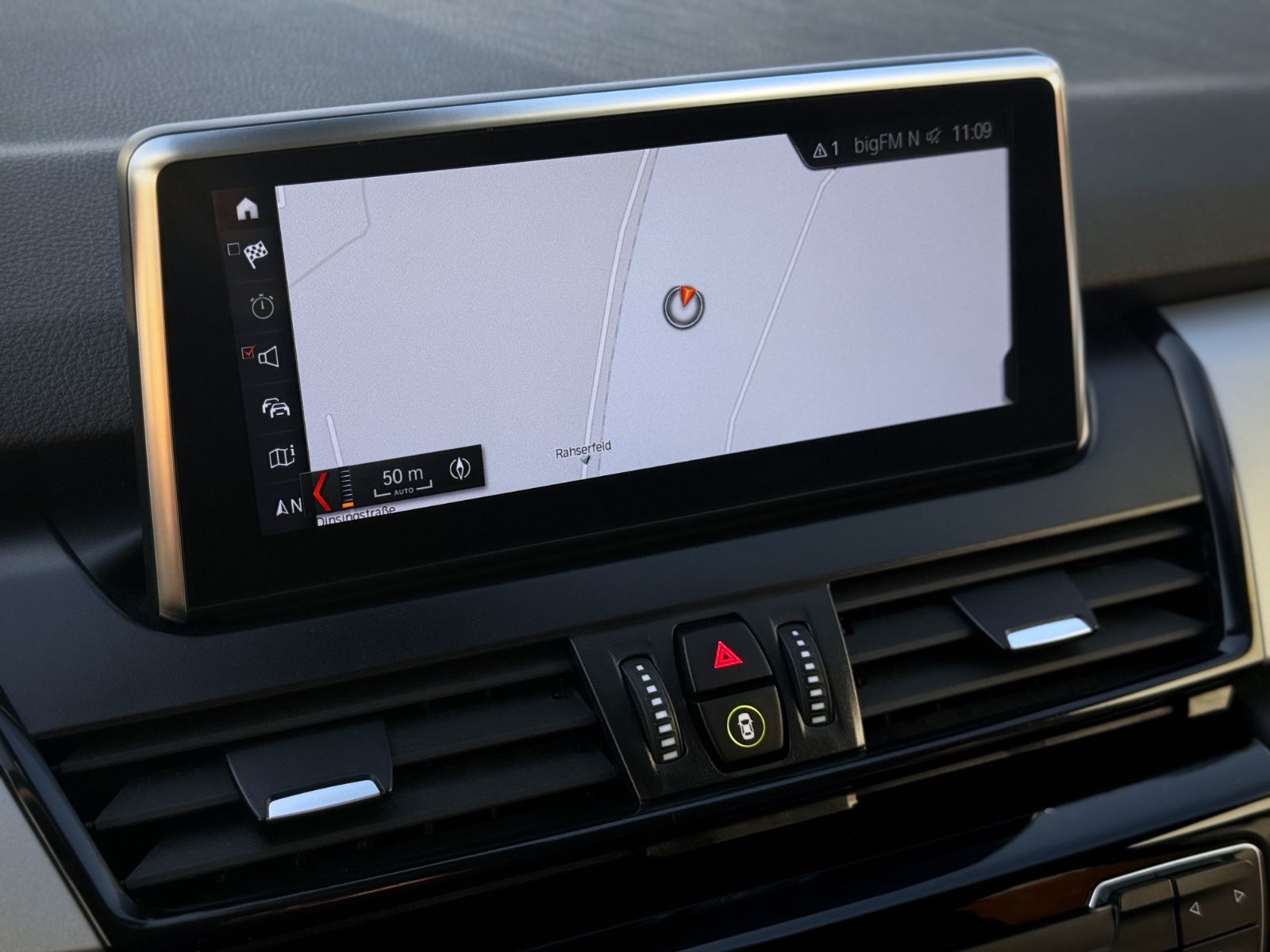 Fahrzeugabbildung BMW 218d Gran Tourer Advantage *8G|CAM|NAVI|LED*