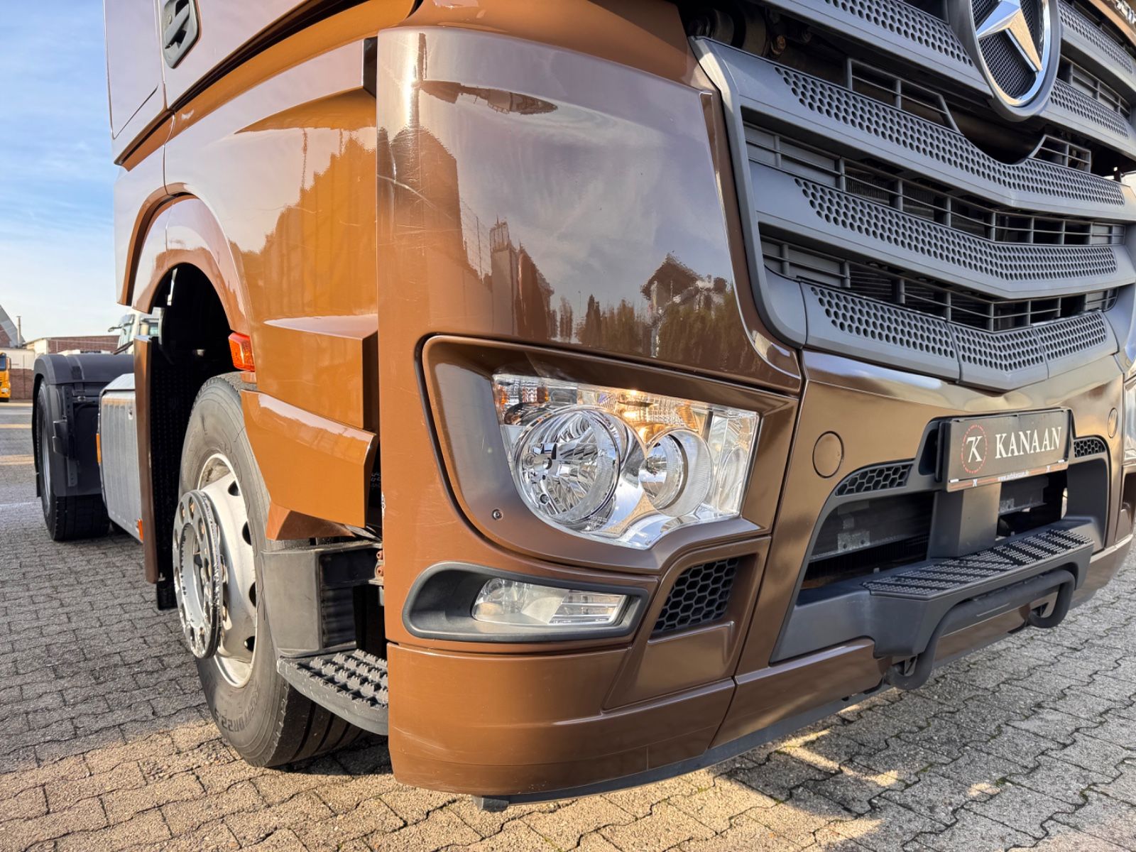 Fahrzeugabbildung Mercedes-Benz 1848 Actros 5 L BigSpace TÜV 11.2026