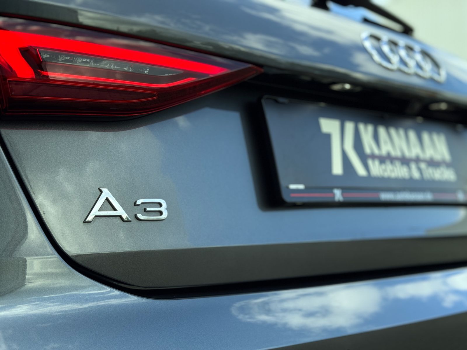 Fahrzeugabbildung Audi A3 Sportback 40TDI Quattro S-Line *LED|CAM*