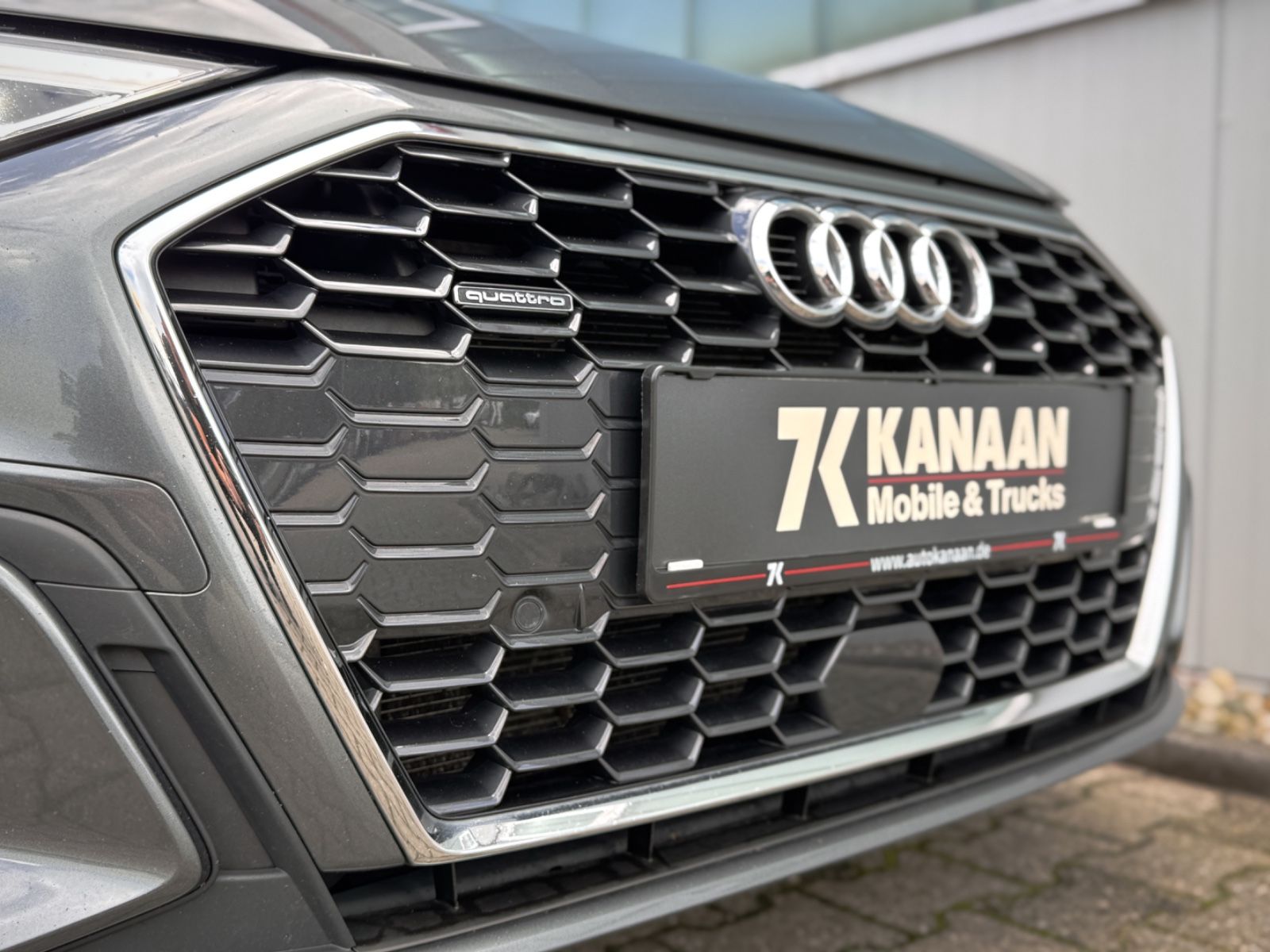 Fahrzeugabbildung Audi A3 Sportback 40TDI Quattro S-Line *LED|CAM*