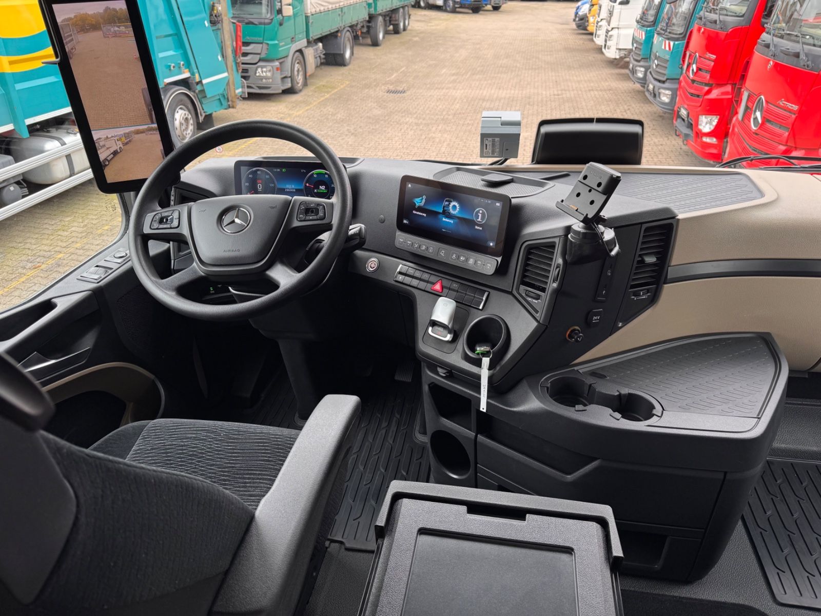 Fahrzeugabbildung Mercedes-Benz 1848 Actros 5 BigSPace