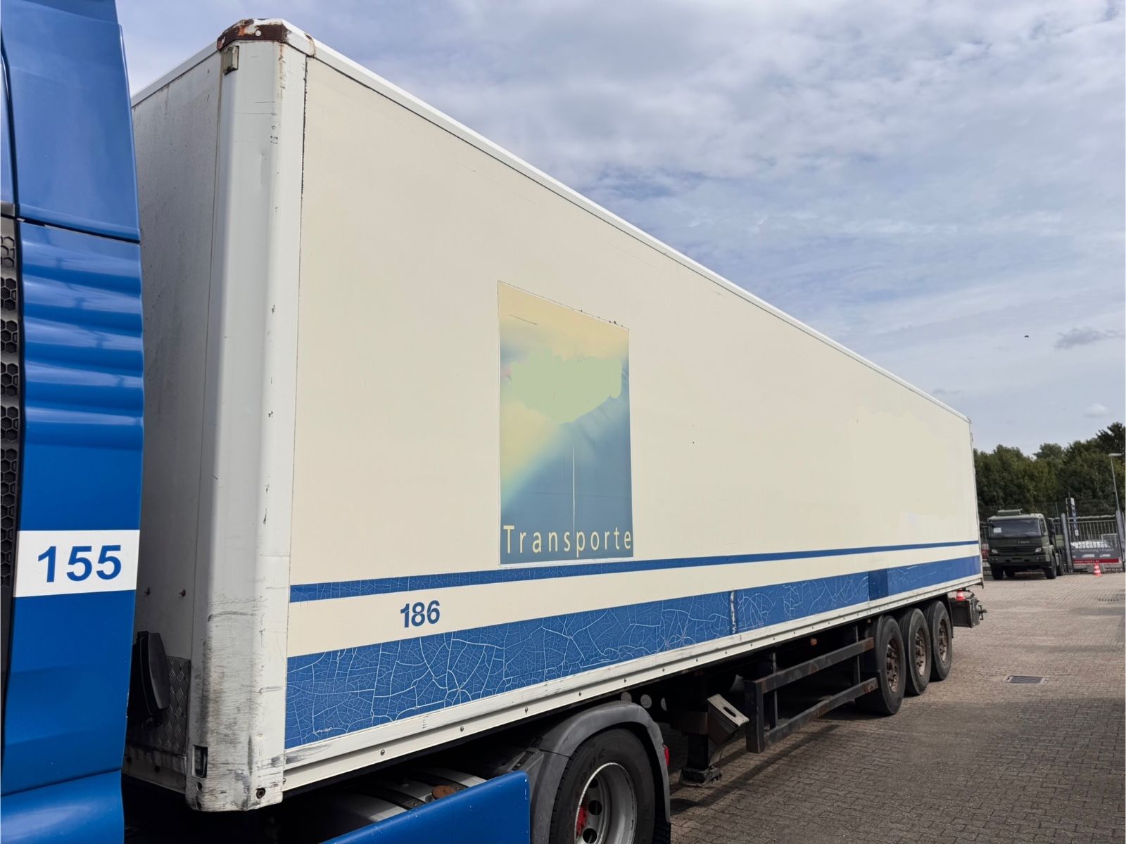 Fahrzeugabbildung Kögel SPKH 24 Koffer 3-Achser