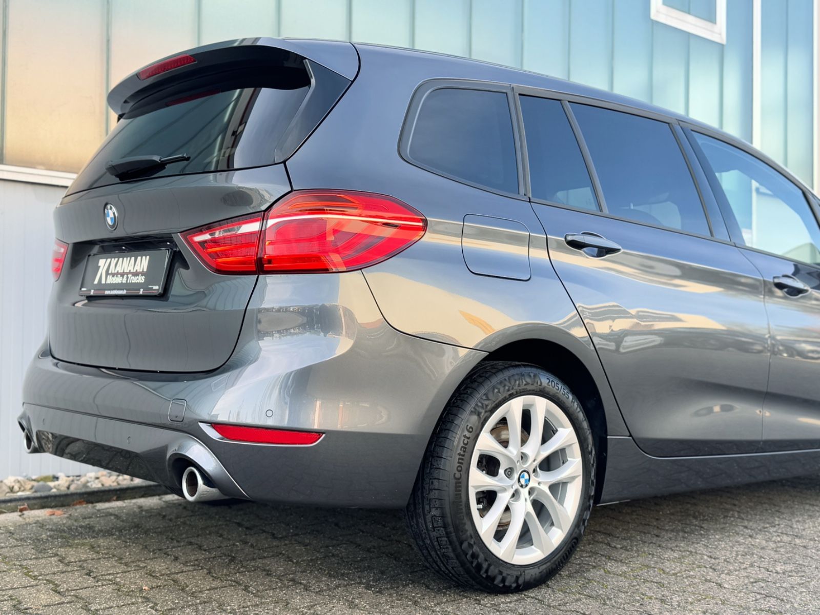 Fahrzeugabbildung BMW 220iA Gran Tourer Advantage*ASSIST|LED|NAVI|PDC*