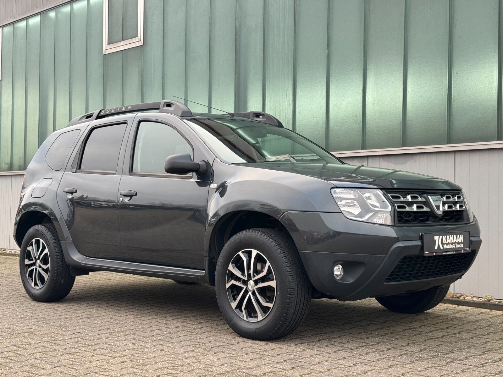 Fahrzeugabbildung Dacia Duster I Ambiance 4x2 *KLIMA|AHK|PDC*