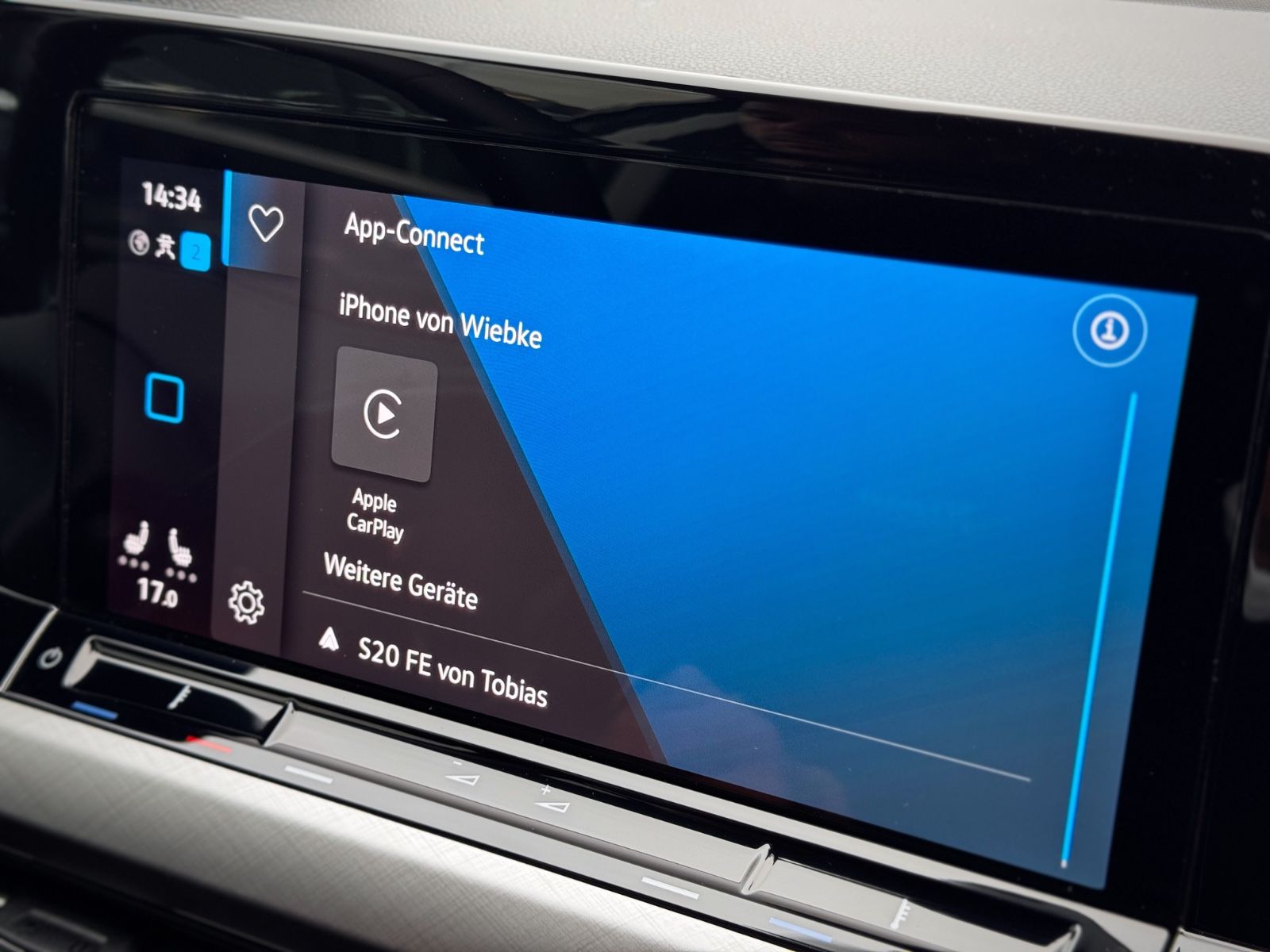 Fahrzeugabbildung Volkswagen Golf VIII 1.0 TSI Life Business*NAV|ASSIST|1.HD*