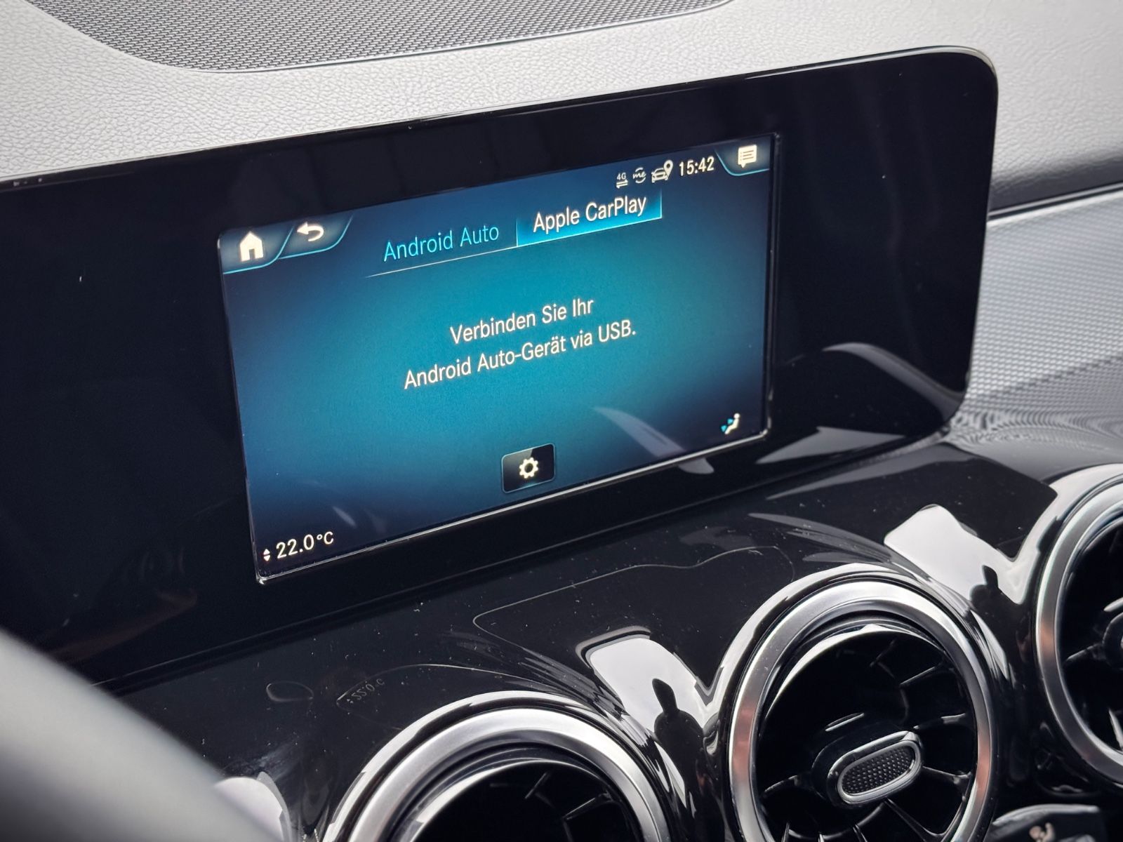 Fahrzeugabbildung Mercedes-Benz GLB 220d 8G-DCT 4Matic Style *LED|NAVI|PDC|1.HD*