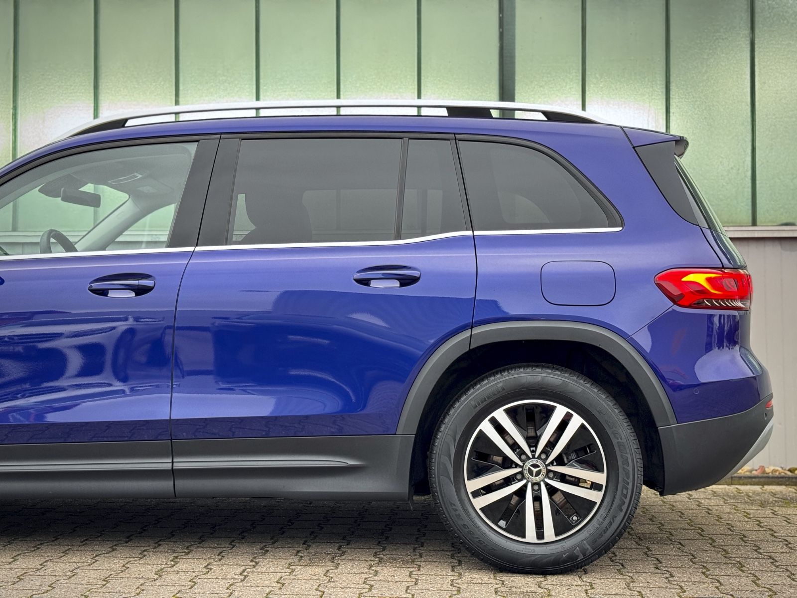 Fahrzeugabbildung Mercedes-Benz GLB 220d 8G-DCT 4Matic Style *LED|NAVI|PDC|1.HD*