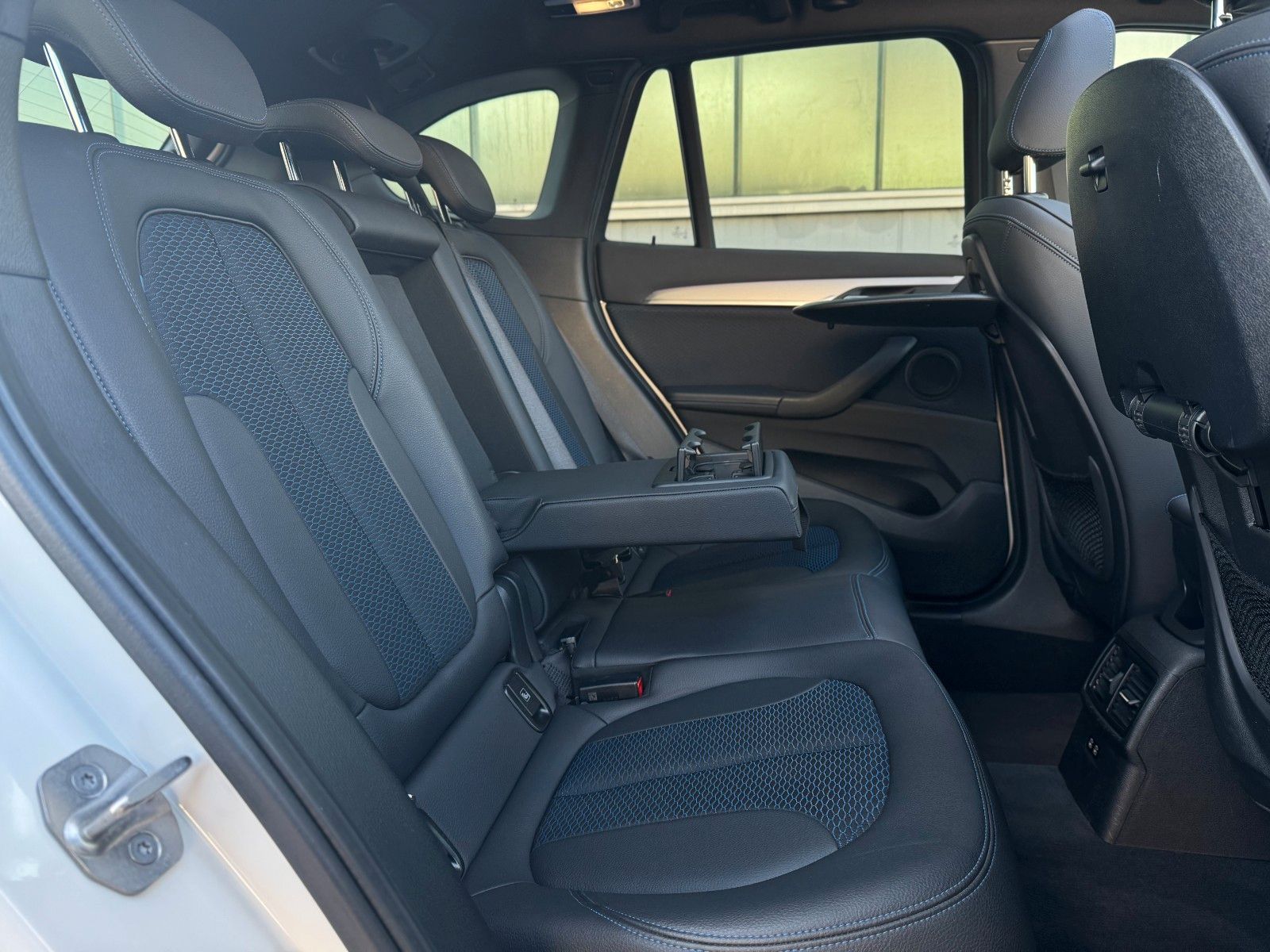 Fahrzeugabbildung BMW X1 xDrive 25d M-Sport *AHK|ASSIST|PANO|LED|HIFI*