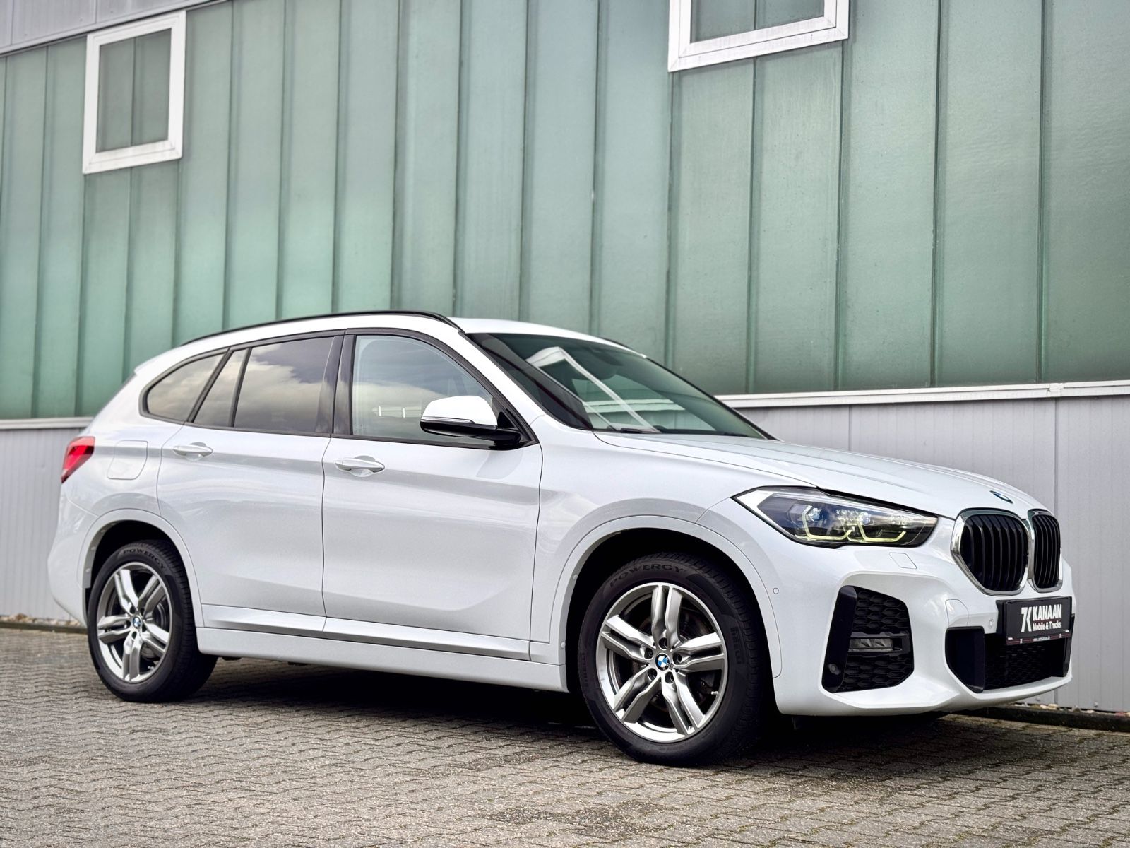 Fahrzeugabbildung BMW X1 xDrive 25d M-Sport *AHK|ASSIST|PANO|LED|HIFI*