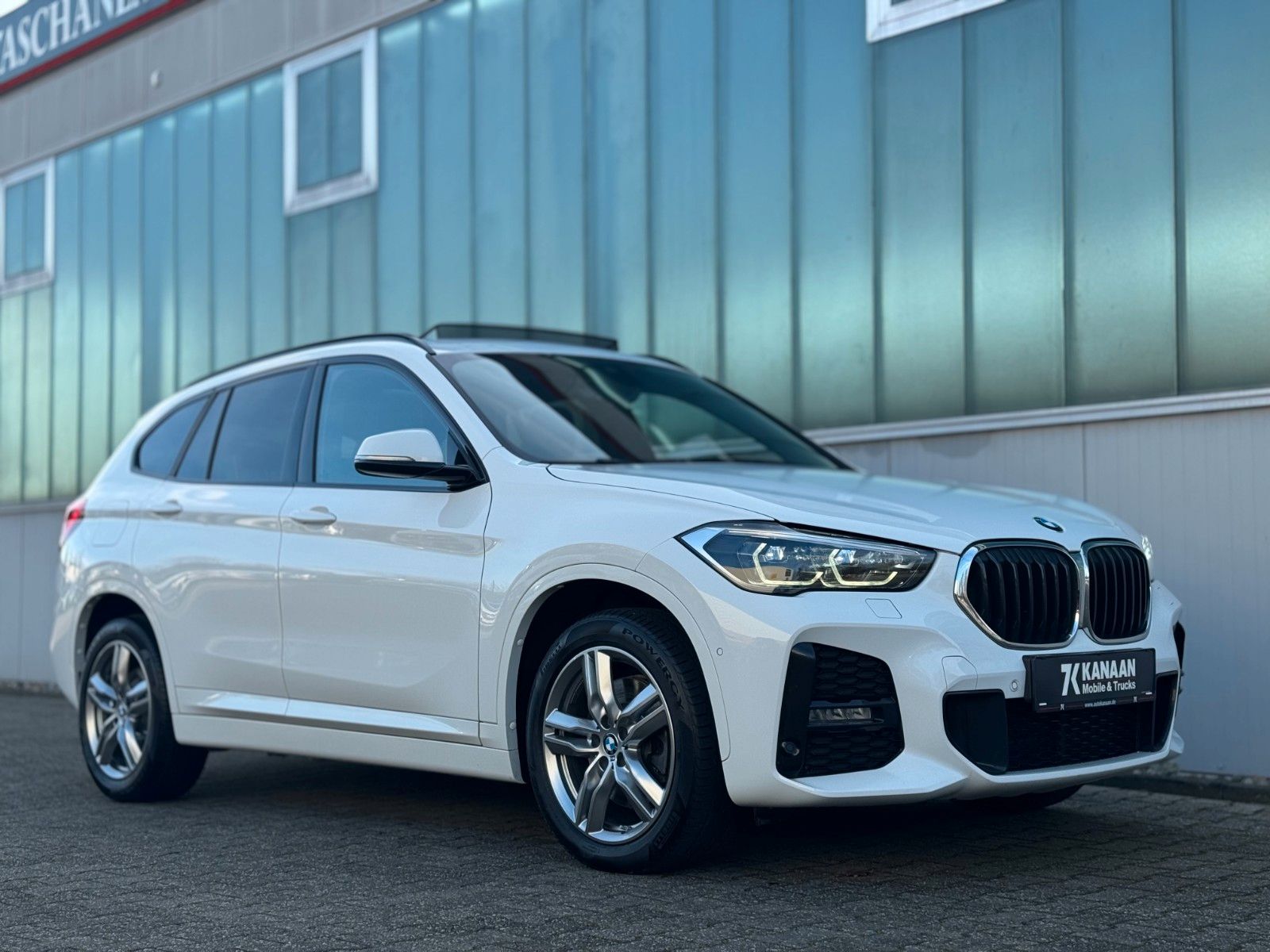 Fahrzeugabbildung BMW X1 xDrive 25d M-Sport *AHK|ASSIST|PANO|LED|HIFI*
