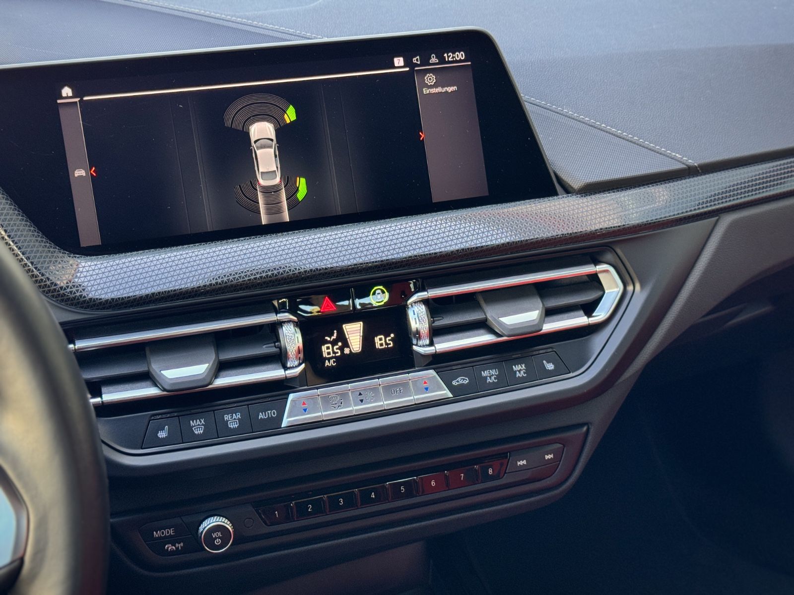Fahrzeugabbildung BMW 218d Gran Coupé M-Sport *LEDER|LED|NAVI*