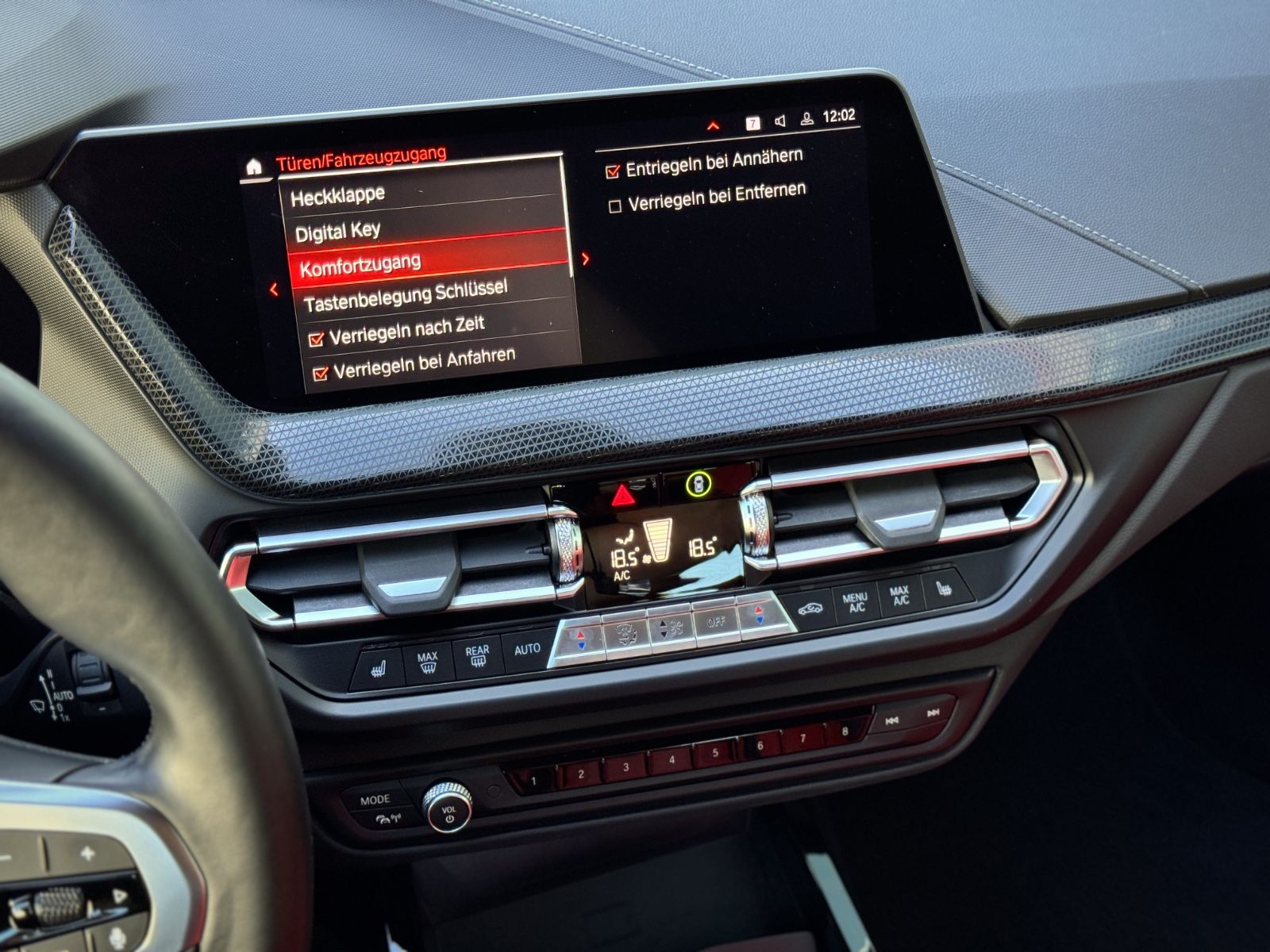 Fahrzeugabbildung BMW 218d Gran Coupé M-Sport *LEDER|LED|NAVI*