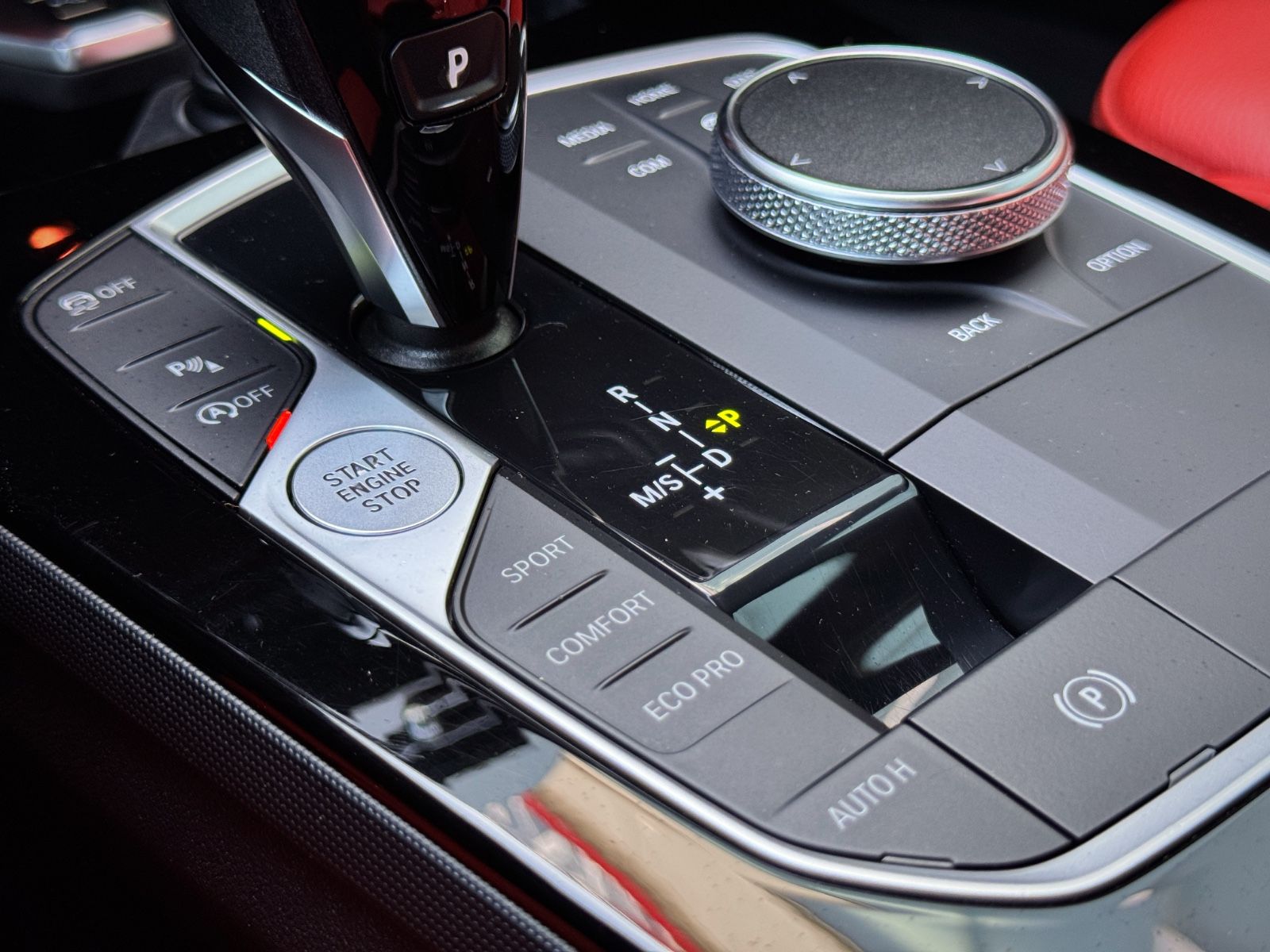 Fahrzeugabbildung BMW 218d Gran Coupé M-Sport *LEDER|LED|NAVI*