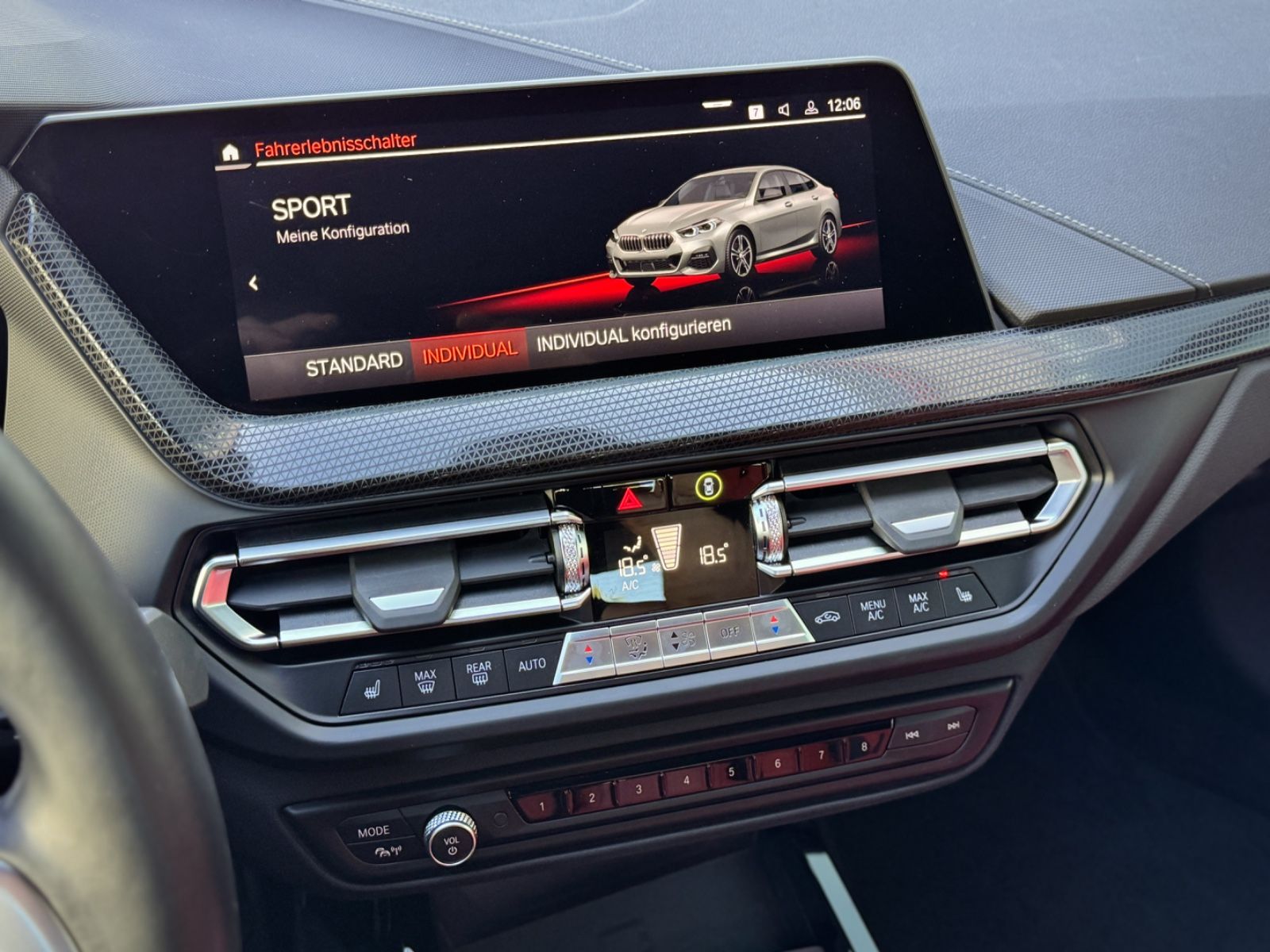 Fahrzeugabbildung BMW 218d Gran Coupé M-Sport *LEDER|LED|NAVI*