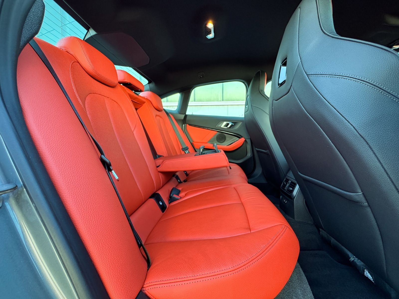 Fahrzeugabbildung BMW 218d Gran Coupé M-Sport *LEDER|LED|NAVI*