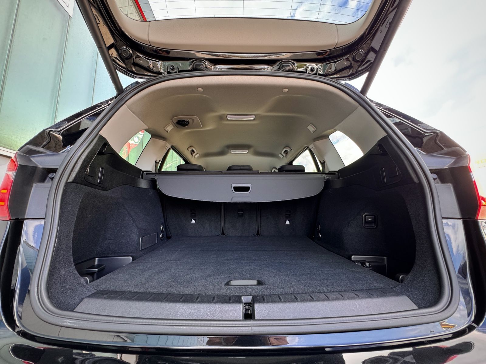 Fahrzeugabbildung BMW 218d Gran Tourer Advantage *8G|CAM|NAVI|LED*