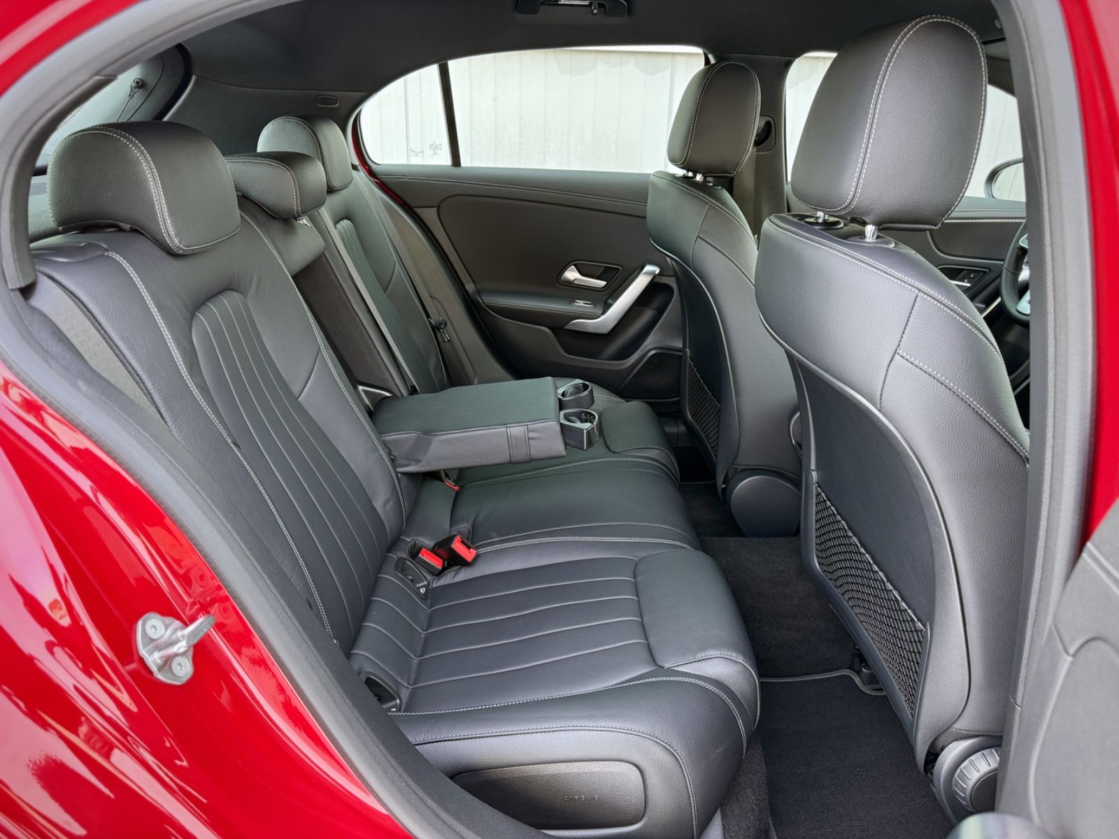 Fahrzeugabbildung Mercedes-Benz A 180 Progressive *7G|ASSIST|LEDER*