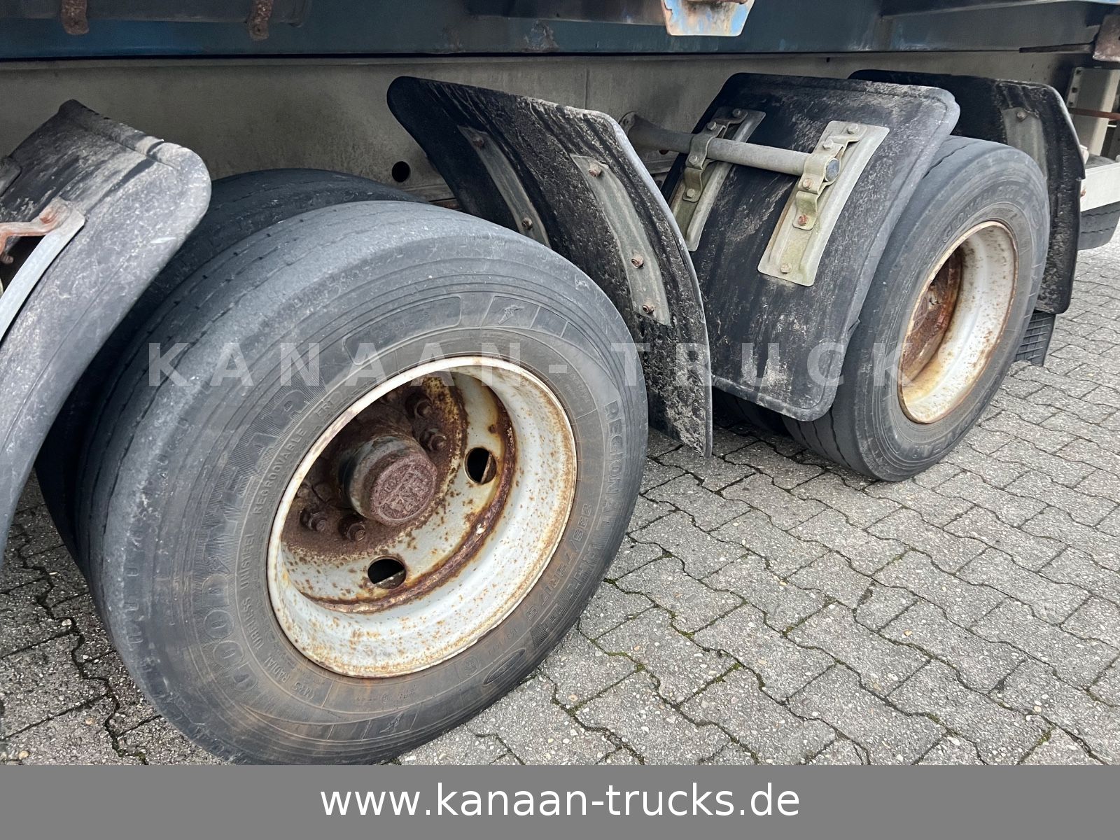 Fahrzeugabbildung Wecon AWZ 218 LZ  Tandem  BDF Pritsche