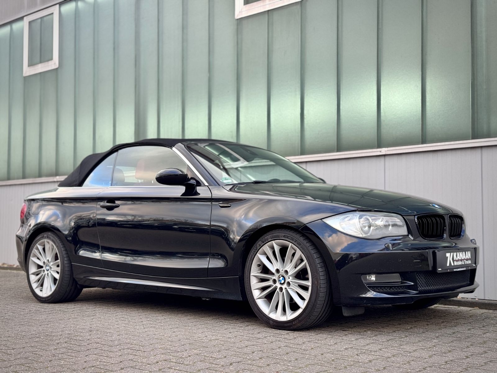 Fahrzeugabbildung BMW 125i Cabriolet*LEDER|SHZ|PDC|XENON|18"ALU|TEMPO*