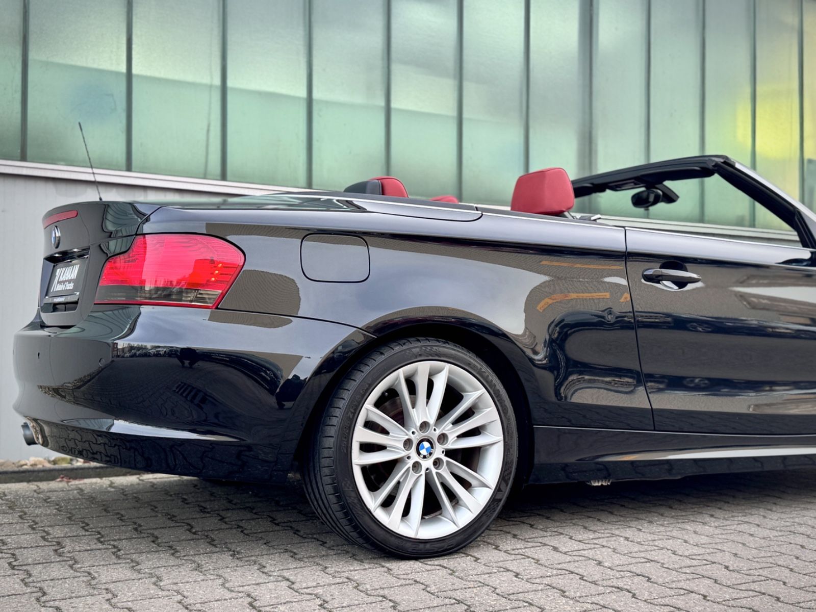 Fahrzeugabbildung BMW 125i Cabriolet*LEDER|SHZ|PDC|XENON|18"ALU|TEMPO*