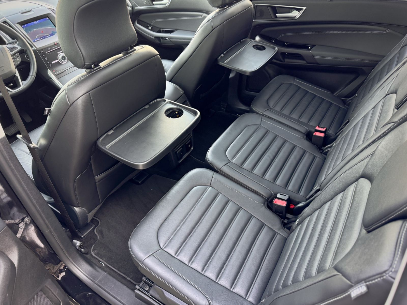 Fahrzeugabbildung Ford Galaxy 2.0 Titanium *PANORAMA|7-SITZE*