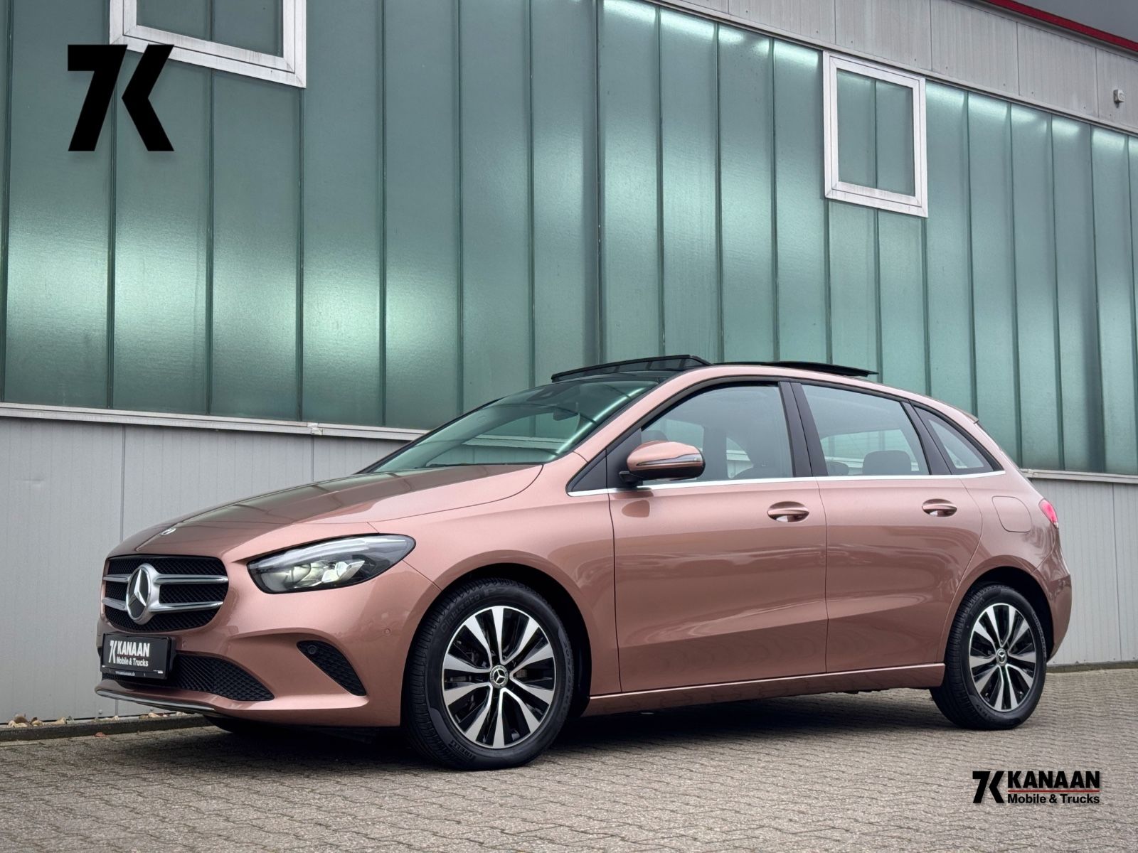 Fahrzeugabbildung Mercedes-Benz B 250e PlugIn-Hybrid Style *LED|PANO|CAM|NAVI*