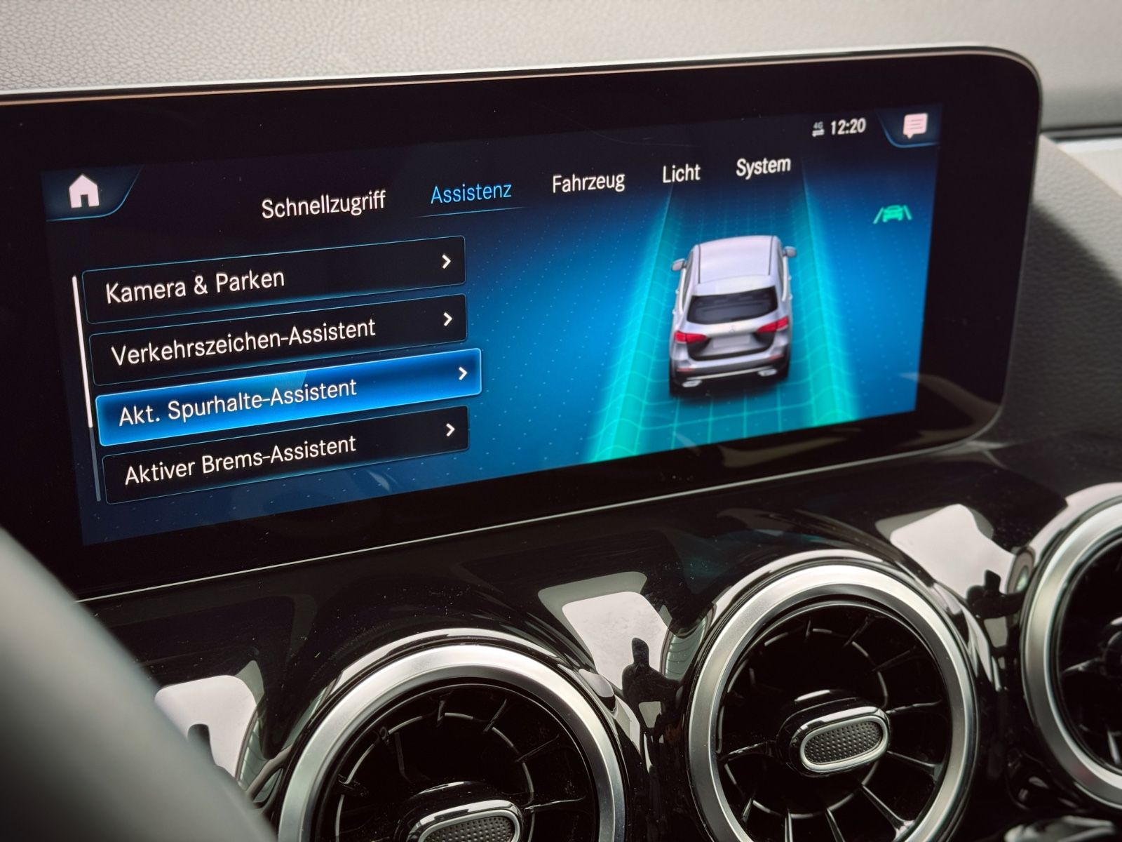 Fahrzeugabbildung Mercedes-Benz B 250e PlugIn-Hybrid Style *LED|PANO|CAM|NAVI*