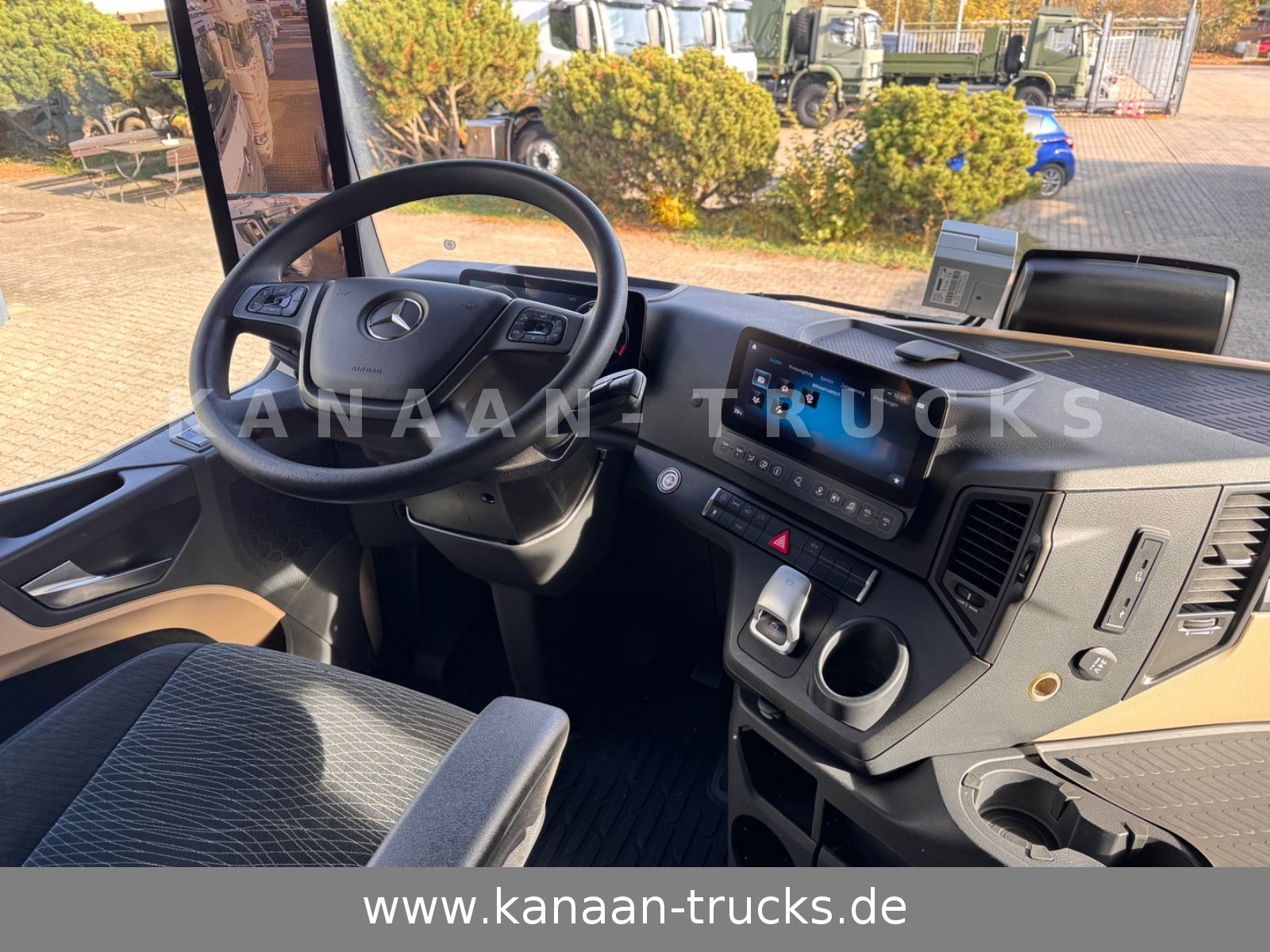 Fahrzeugabbildung Mercedes-Benz 1848 Actros 5 L BigSpace TÜV 11.2026