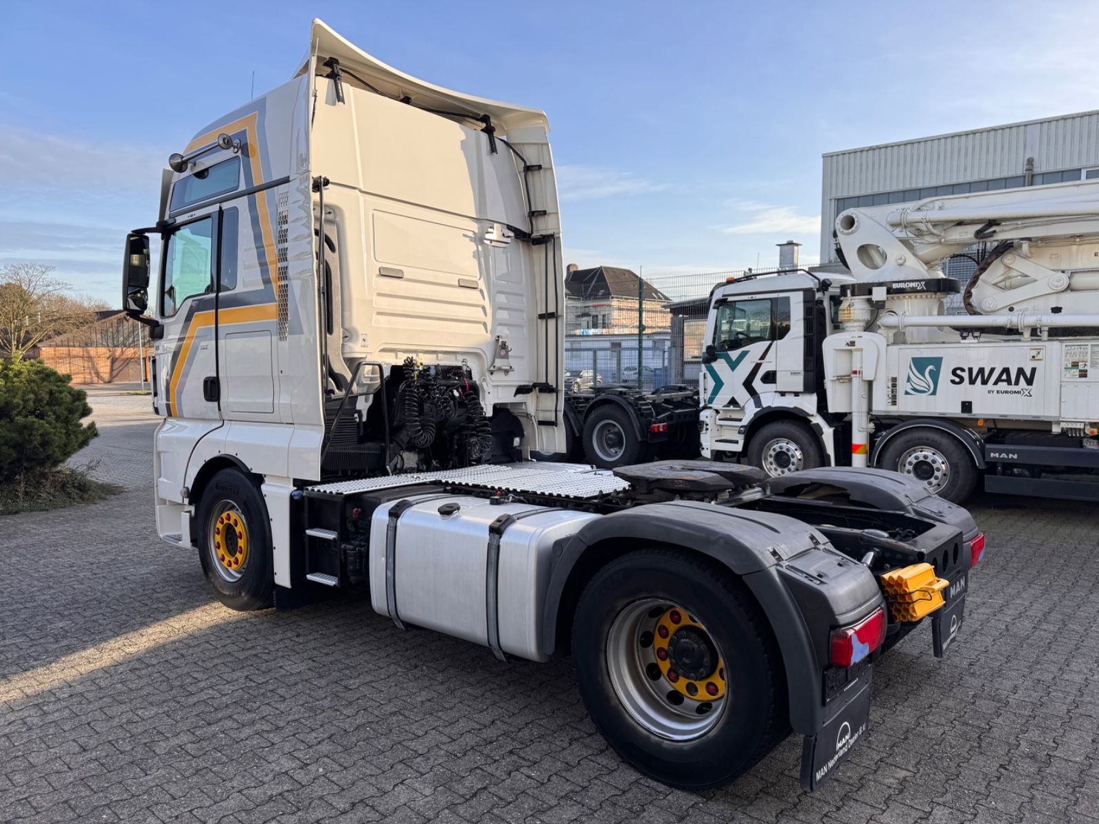 Fahrzeugabbildung MAN TGX 18.460  4x2   BLS  XXL  Standklima