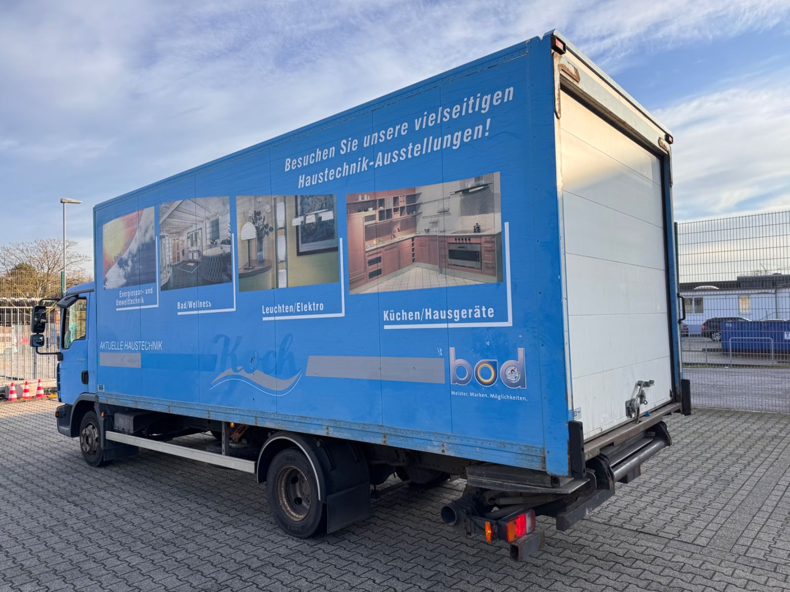 Fahrzeugabbildung MAN TGL   7.150  Koffer LBW Manuelle Schaltung