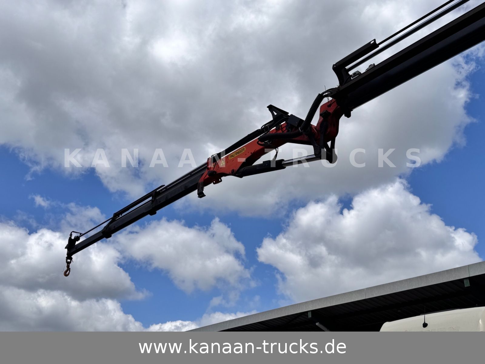 Fahrzeugabbildung MAN 26.480 TGX 6x2 Palfinger 23002 Fly-Jib ca 21 m