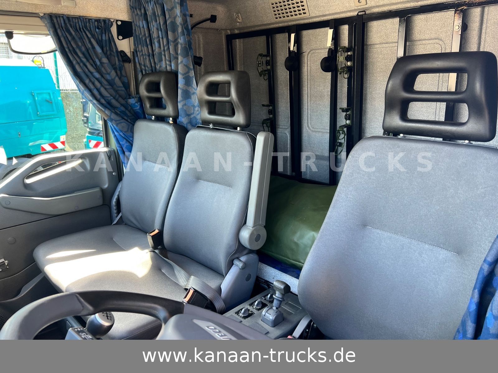 Fahrzeugabbildung Iveco ML100E22WM-BW 4x4 Miltär Camper Exped 19 TKm