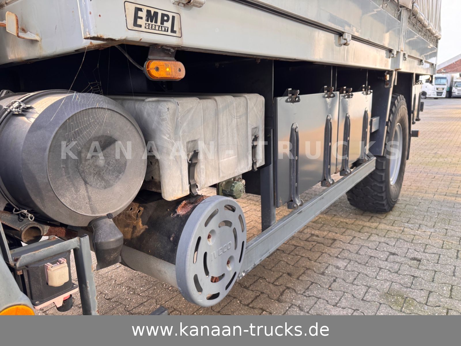 Fahrzeugabbildung Iveco 140 E240 Eurocargo 4x4 Miltär Camper Expedition