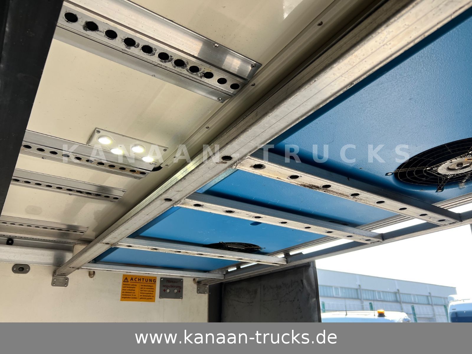 Fahrzeugabbildung Andere WUELHORST Tandem  Durchlade LBW Frigoblock