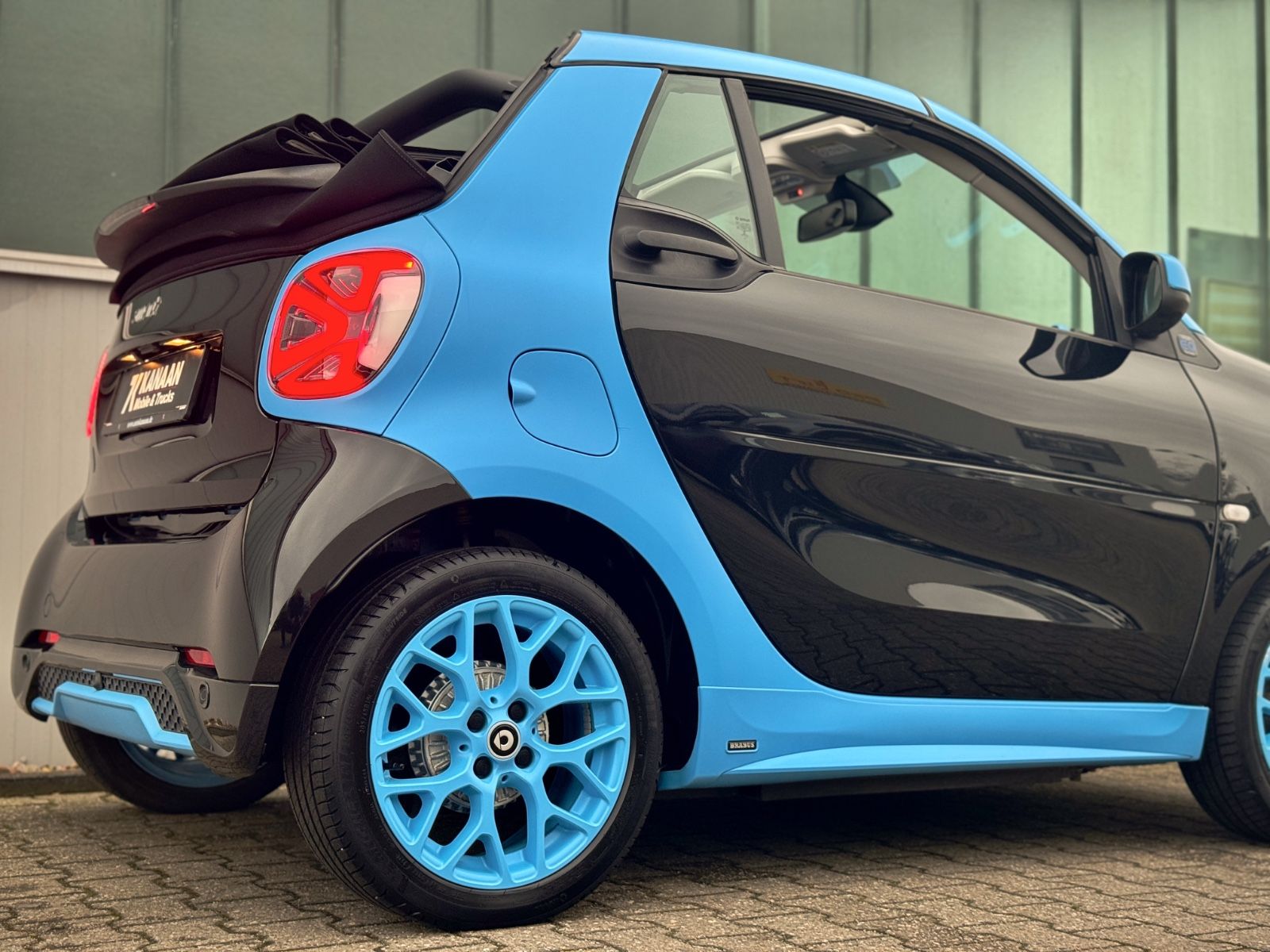 Fahrzeugabbildung Smart ForTwo Cabriolet Electric Drive/EQ BRABUS TAILOR