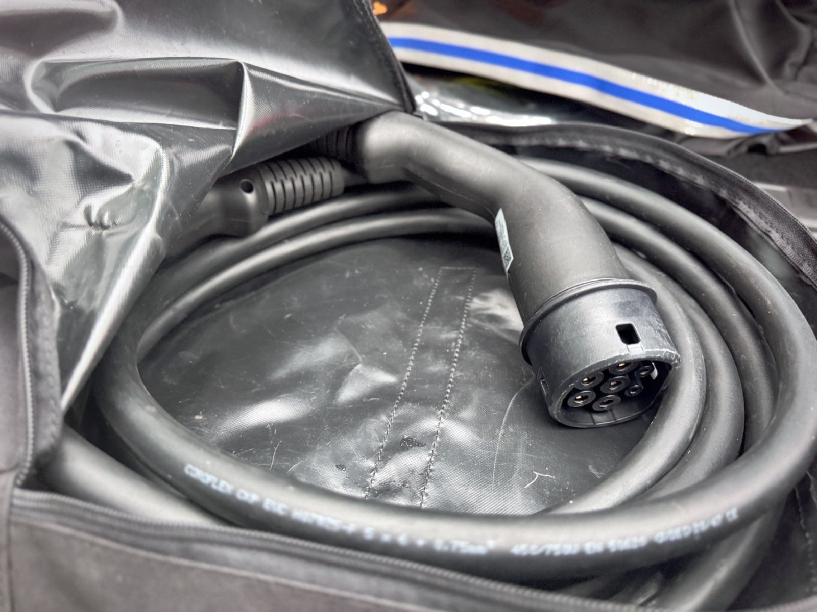 Fahrzeugabbildung Smart ForTwo Cabriolet Electric Drive/EQ BRABUS TAILOR